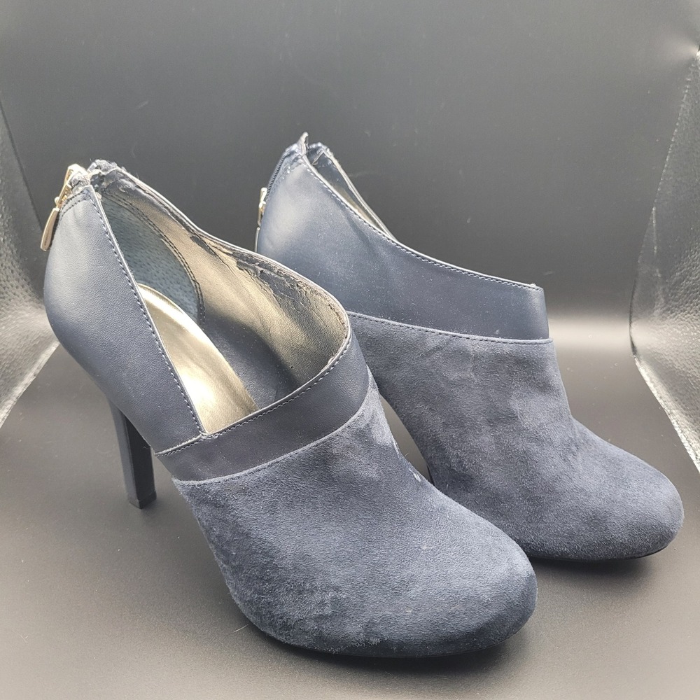Alfani Aiperuva Navy Blue Suede Leather Stiletto Ankle Booties Heel Size 8M